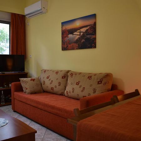Zoe'S Apartment Bright&Cozy เอเธนส์ ภายนอก รูปภาพ