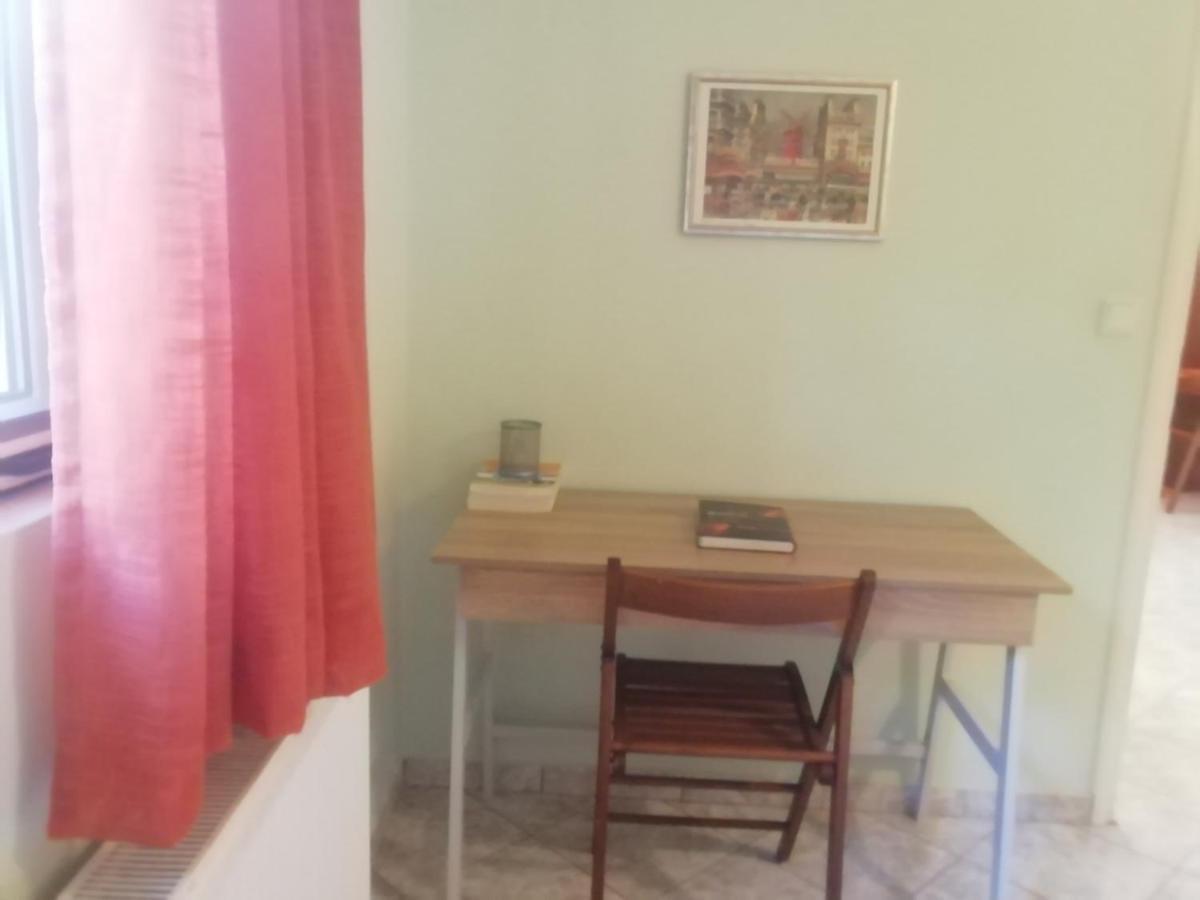 Zoe'S Apartment Bright&Cozy เอเธนส์ ภายนอก รูปภาพ