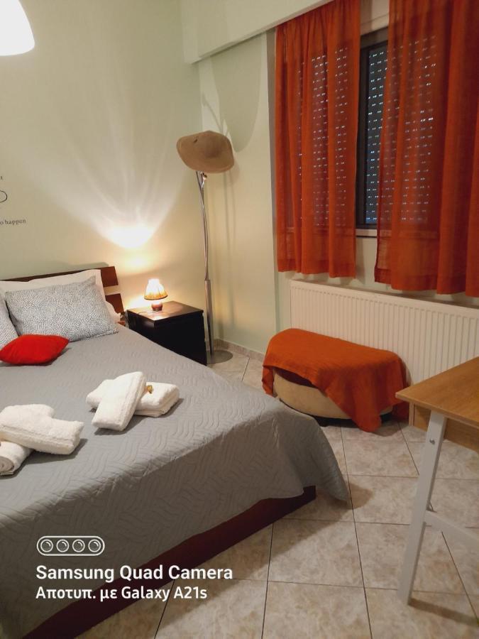 Zoe'S Apartment Bright&Cozy เอเธนส์ ภายนอก รูปภาพ
